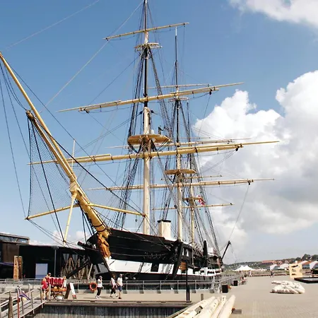 펜션 Three-bedroom In *