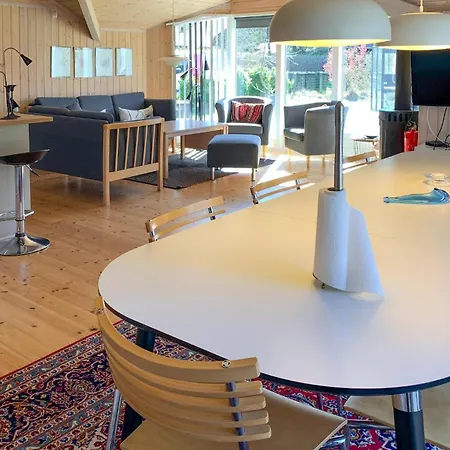 펜션 Three-bedroom In