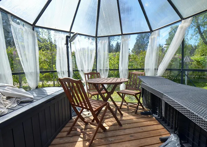 Three-bedroom In * إيبلتوفت